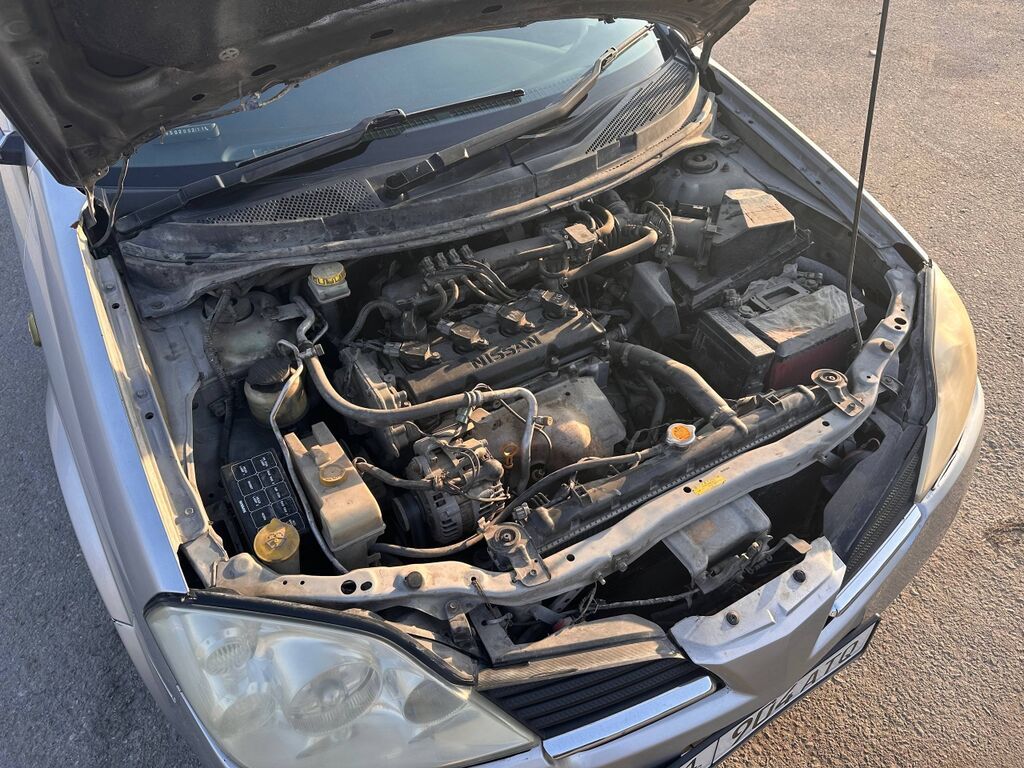 Nissan Primera: 2002 г., 2 л, Автомат, Бензин, Седан — фото 5
