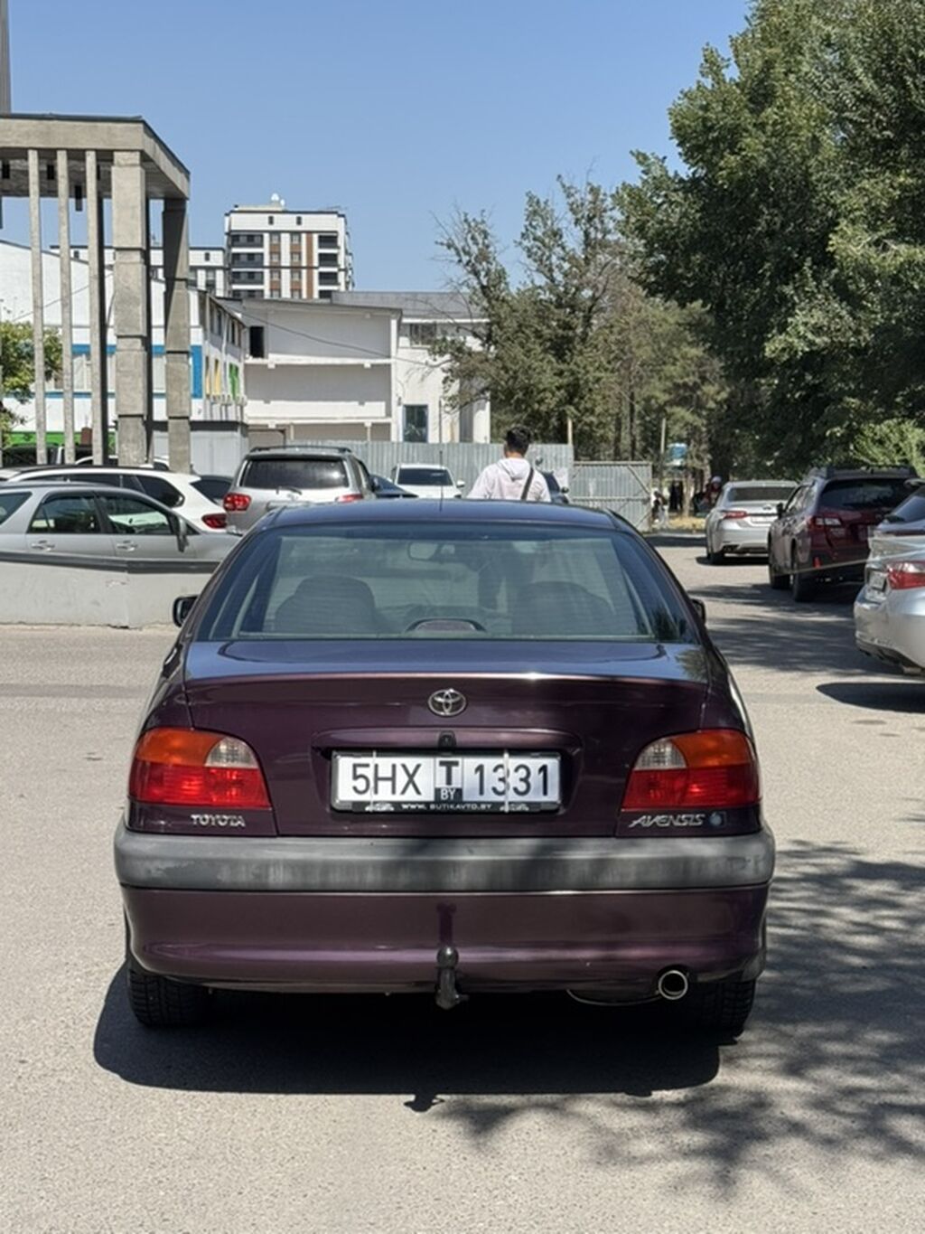 Toyota Avensis: 2000 г., 2 л, Механика, Бензин, Седан: фото 5
