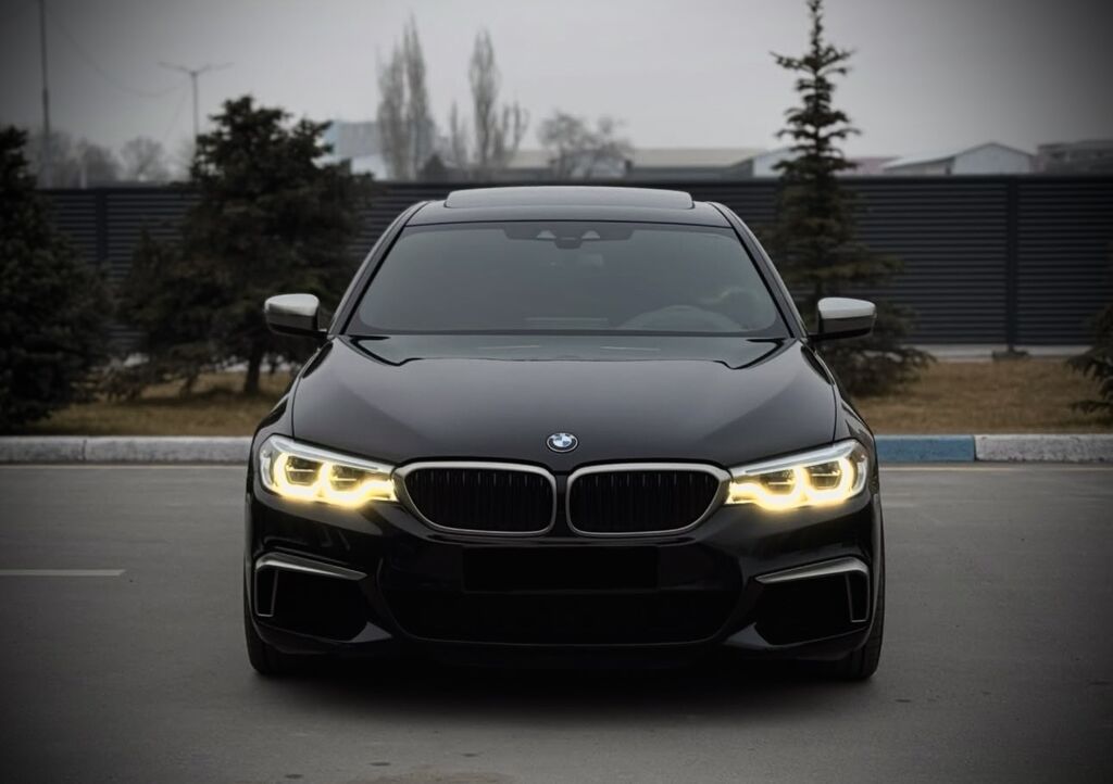 BMW 5 series: 2019 г., 4.4 л, Автомат, Бензин, Седан: фото 2