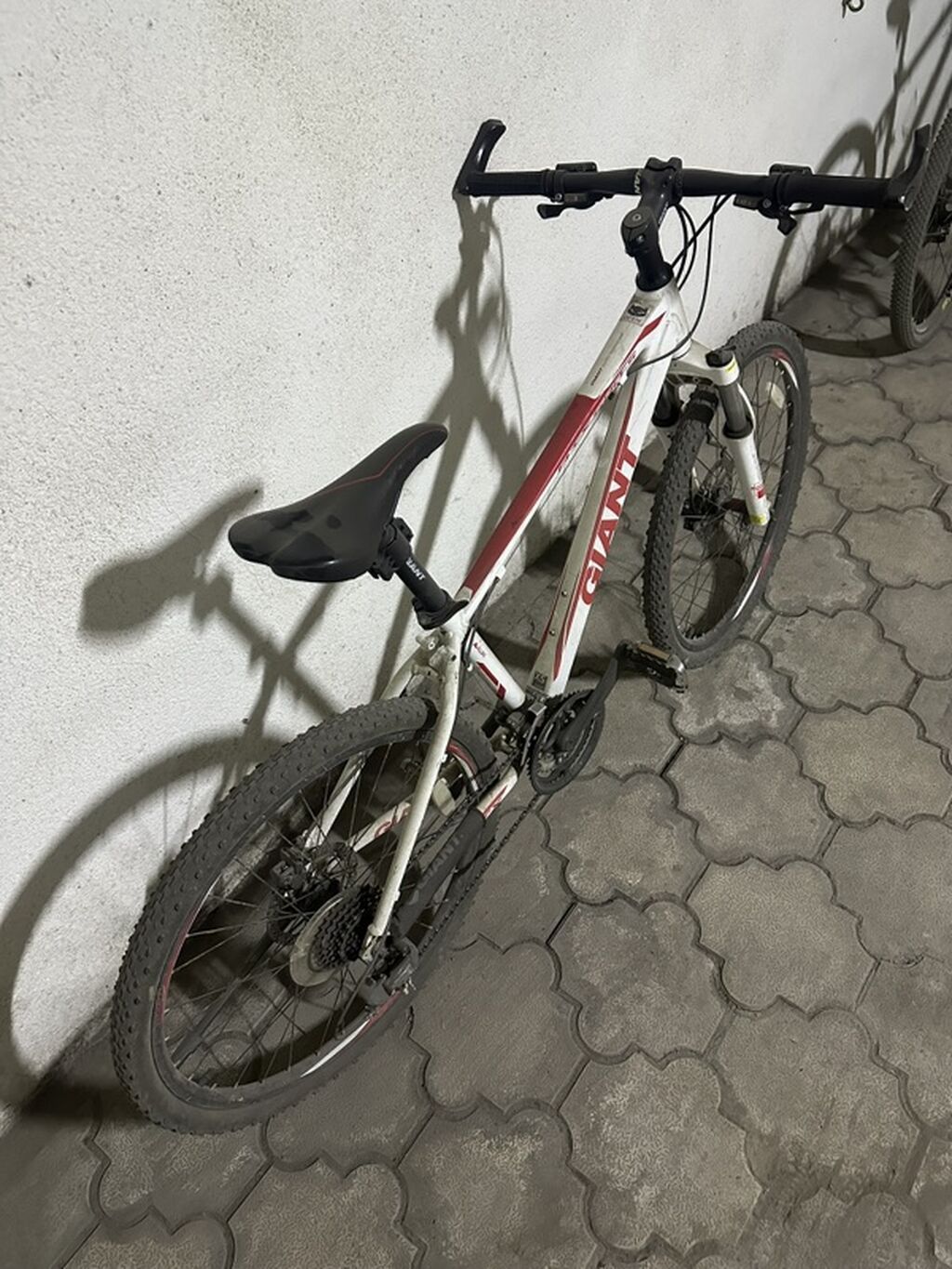 Продаю велосипеды Giant GIANT красный - 15000 сом Рама: XS GIANT: фото 4