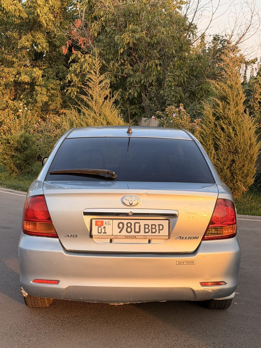 Toyota Allion: 2003 г., 2 л, Автомат, Бензин, Седан: фото 4