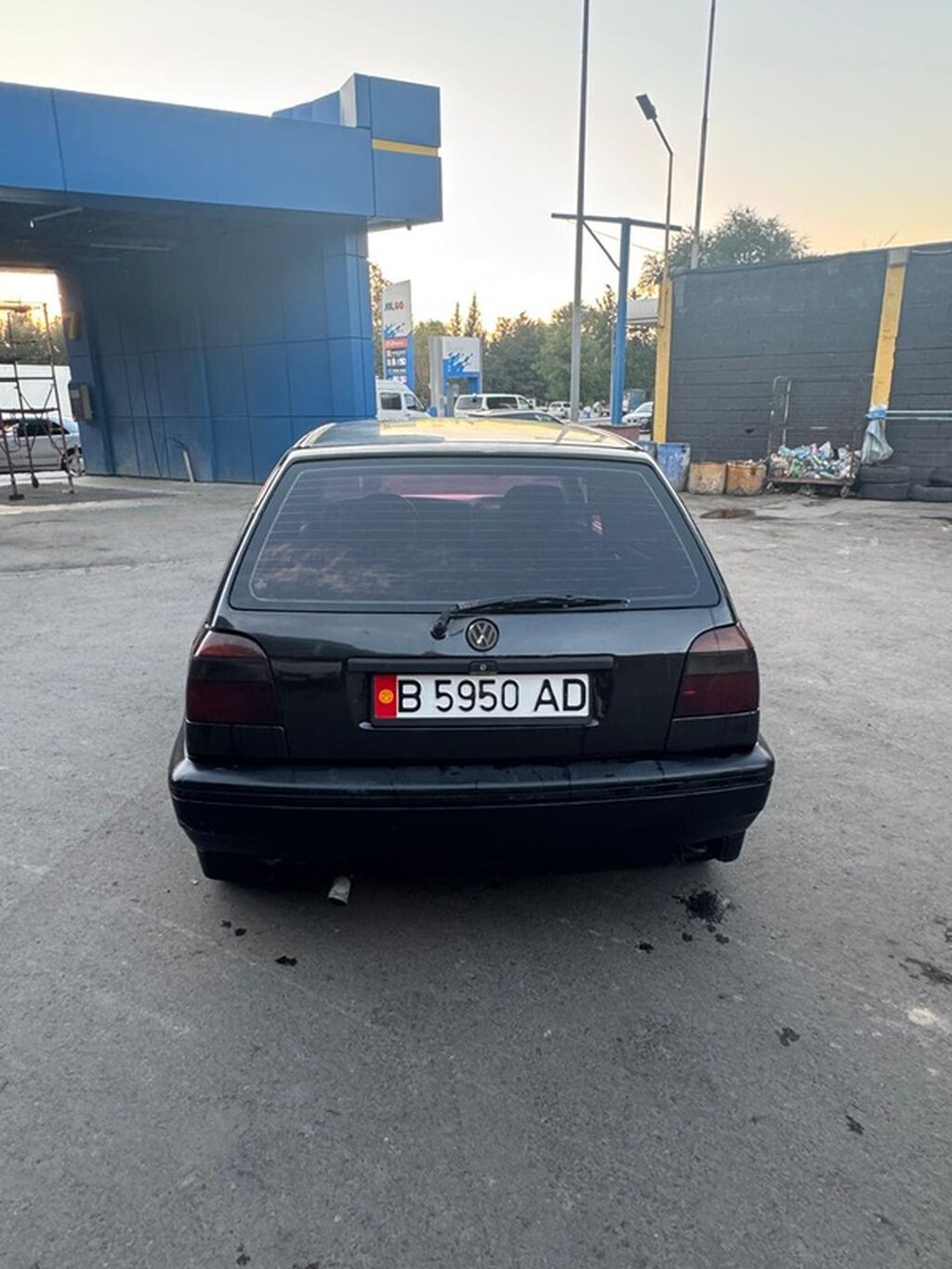 Volkswagen Golf: 1993 г., 1.8 л, Механика, Бензин, Хэтчбэк: фото 6