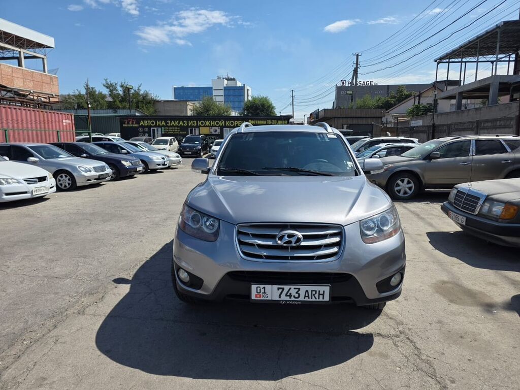 Hyundai Santa Fe: 2010 г., 2 л, Автомат, Дизель, Кроссовер: фото 6