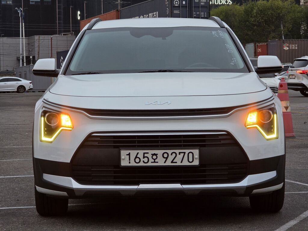 Kia Niro: 2022 г., Автомат, Гибрид, Кроссовер: фото 3