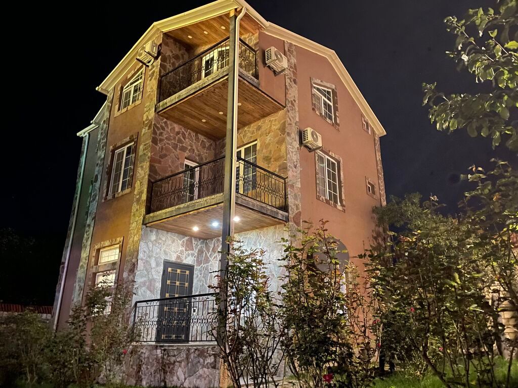 Qəbələ, 167 kv. m, 7 otaqlı, Hovuzsuz, İnternet, Su, Qaz