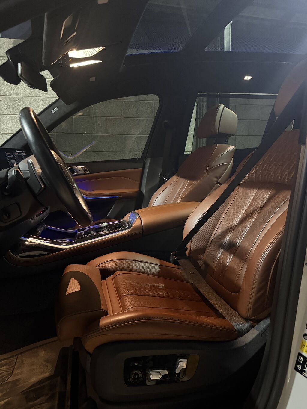BMW X7: 2022 г., 4.4 л, Автомат, Бензин: фото 8