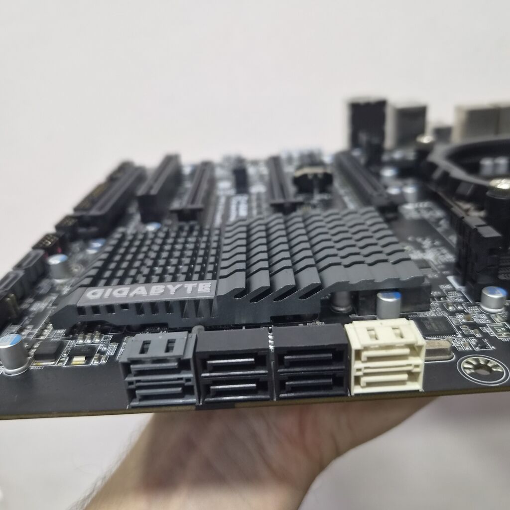 Материнская плата для ПК, Новый, Gigabyte, LGA2011, ATX: фото 7