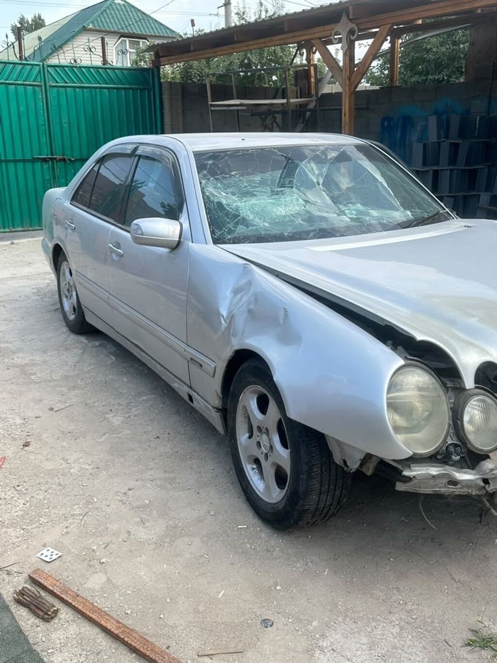Mercedes-Benz E-Class: 1999 г., 3.2 л, Автомат, Седан: фото 6