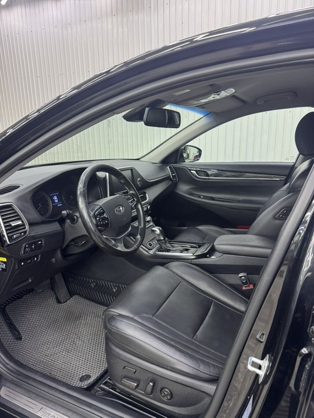 Hyundai Grandeur: 2019 г., 3 л, Автомат, Газ, Седан: фото 7