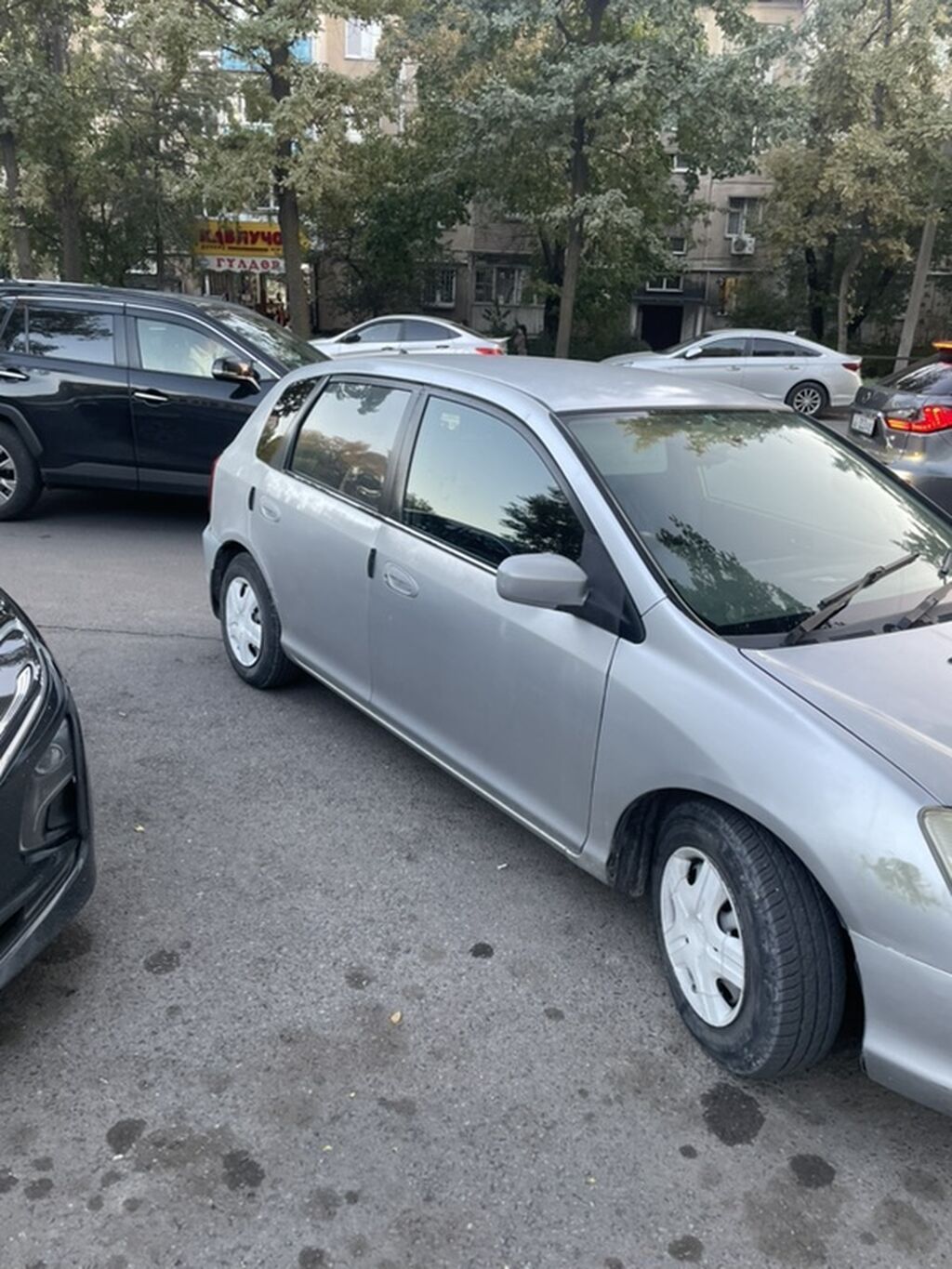 Honda Civic: 2002 г., 1.5 л, Вариатор, Бензин, Хэтчбэк: фото 3