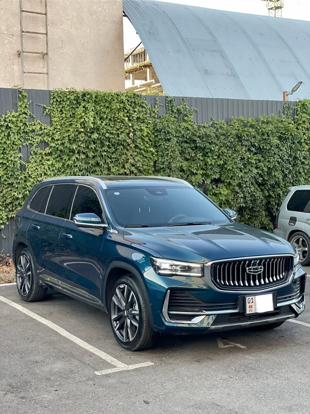 Geely Monjaro: 2023 г., 2 л, Робот, Бензин, Кроссовер: фото 3