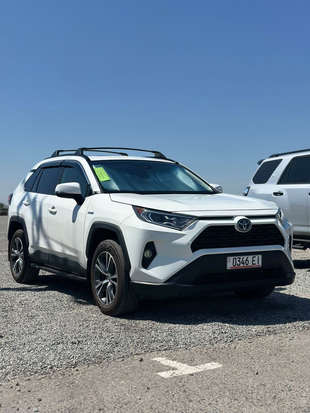 Toyota RAV4: 2020 г., Гибрид, Кроссовер: фото 1