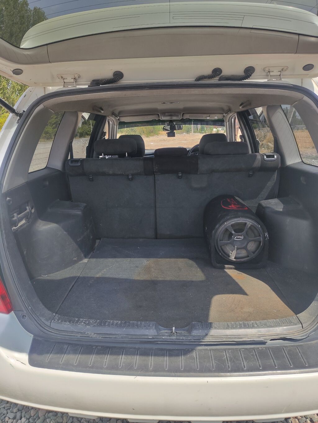 Toyota Kluger: 2001 г., 2.4 л, Автомат, Бензин, Кроссовер: фото 7