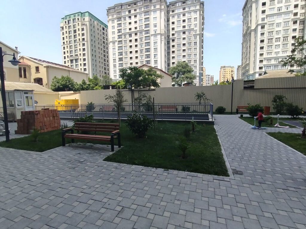 3 otaqlı, Yeni tikili, 94 kv. m