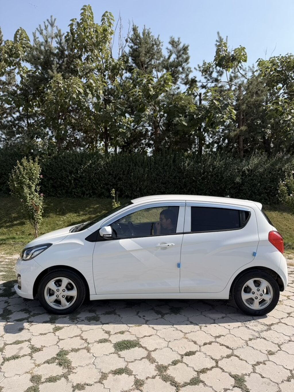 Chevrolet Spark: 2020 г., 1 л, Вариатор, Бензин, Хэтчбэк: фото 4