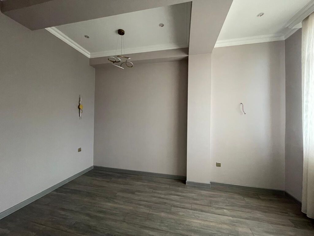 3 otaqlı, Yeni tikili, 77 kv. m