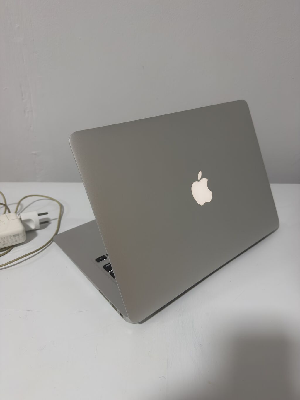 Для учебы, Б/у, Intel Core i7, ОЗУ, RAM: 8 ГБ, В рассрочку: фото 1
