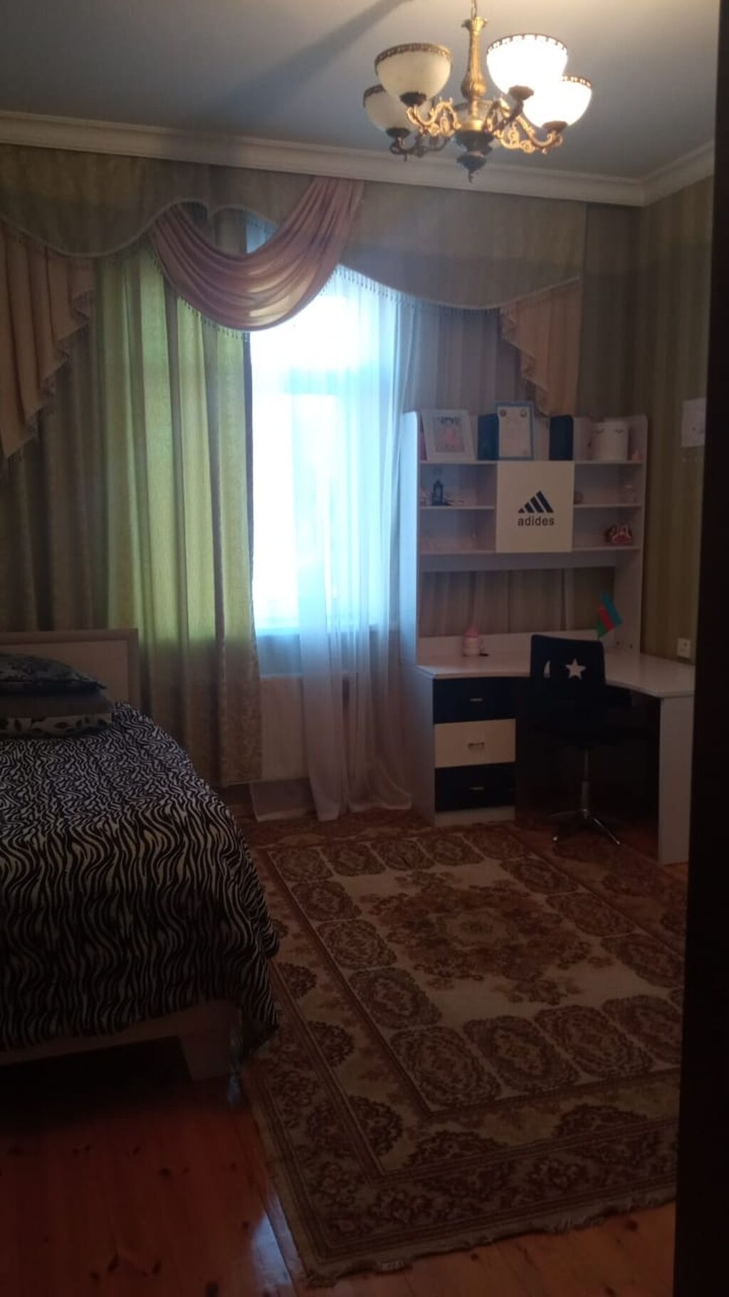 Bakıxanov qəs. 9 otaq, 330 kv. m, Orta təmir