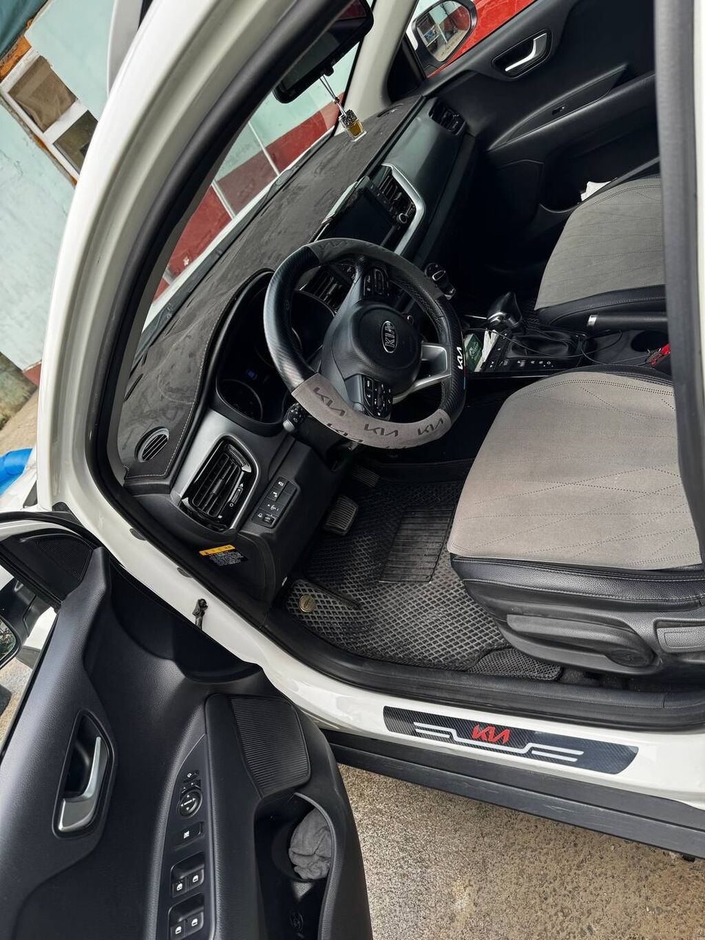 Kia Stonic: 2019 г., 1.6 л, Автомат, Дизель, Кроссовер: фото 5