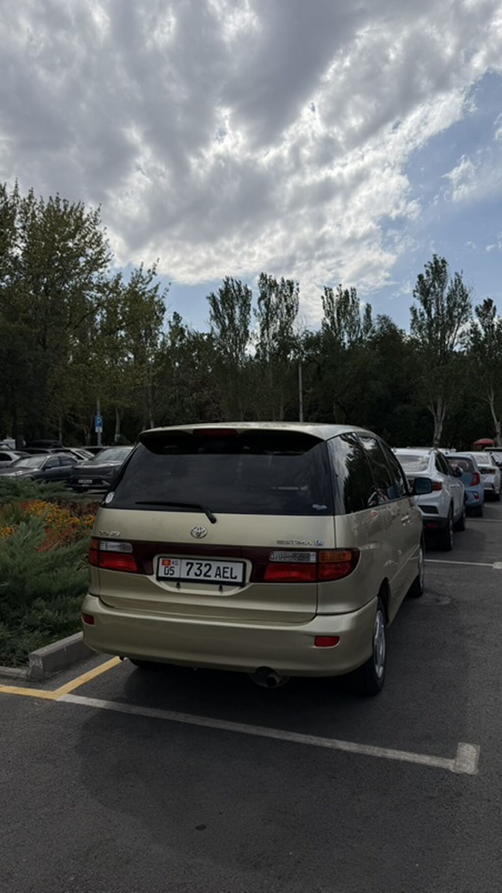 Toyota Estima: 2000 г., 3 л, Автомат, Бензин, Минивэн: фото 2