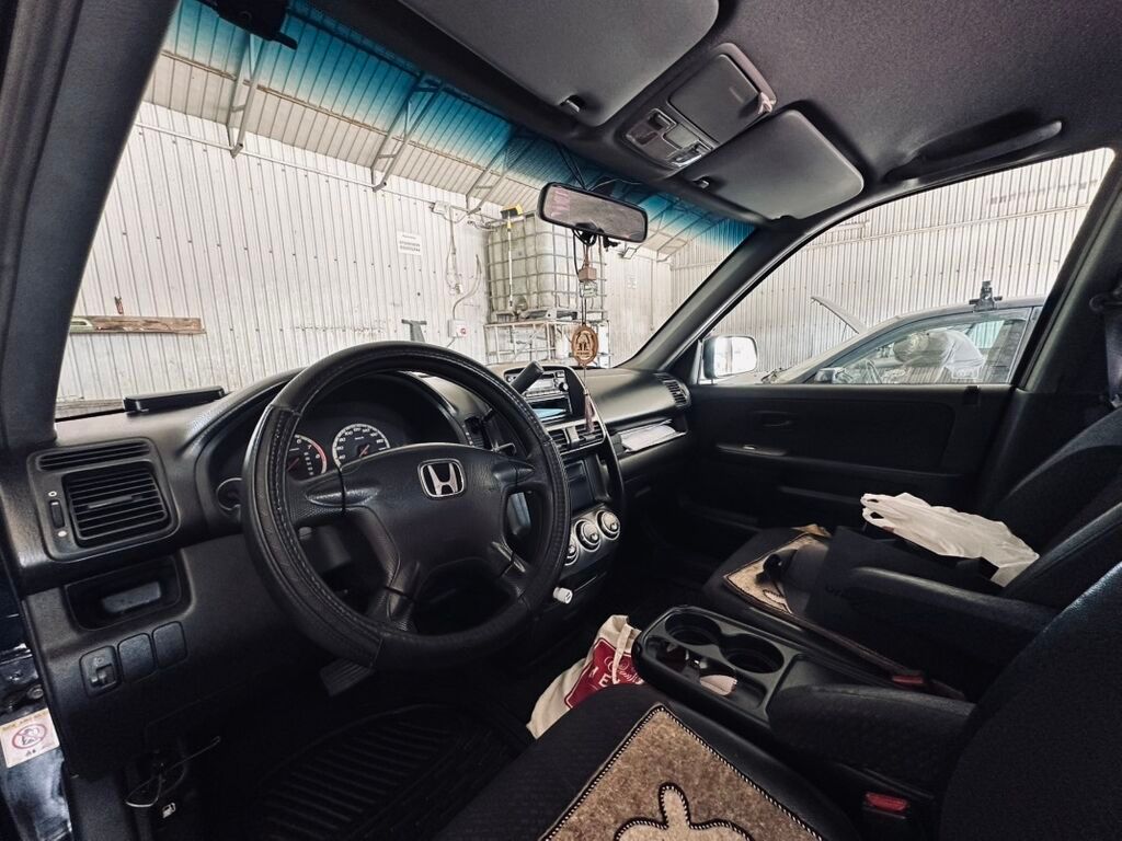 Honda CR-V: 2002 г., 2 л, Автомат, Бензин, Внедорожник: фото 5