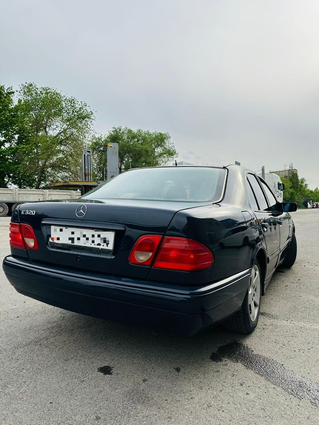 Mercedes-Benz E-Class: 1997 г., 3.2 л, Автомат, Бензин, Седан: фото 4