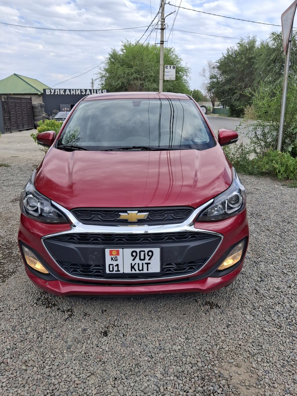 Chevrolet Spark: 2018 г., 1 л, Автомат, Бензин, Хэтчбэк: фото 2