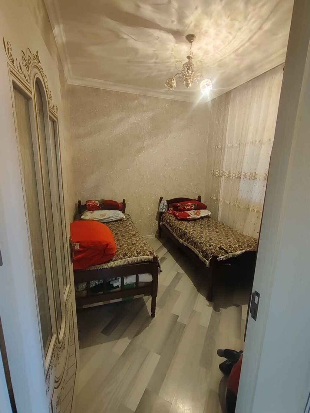 Dədə Qorqud 4 otaqlı, 85 kv. m, Kredit yoxdur, Yeni təmirli