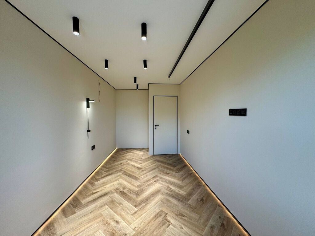 3 комнаты, 62 м², 4 мкр 104 серия, 4 этаж, Свежий ремонт: фото 6