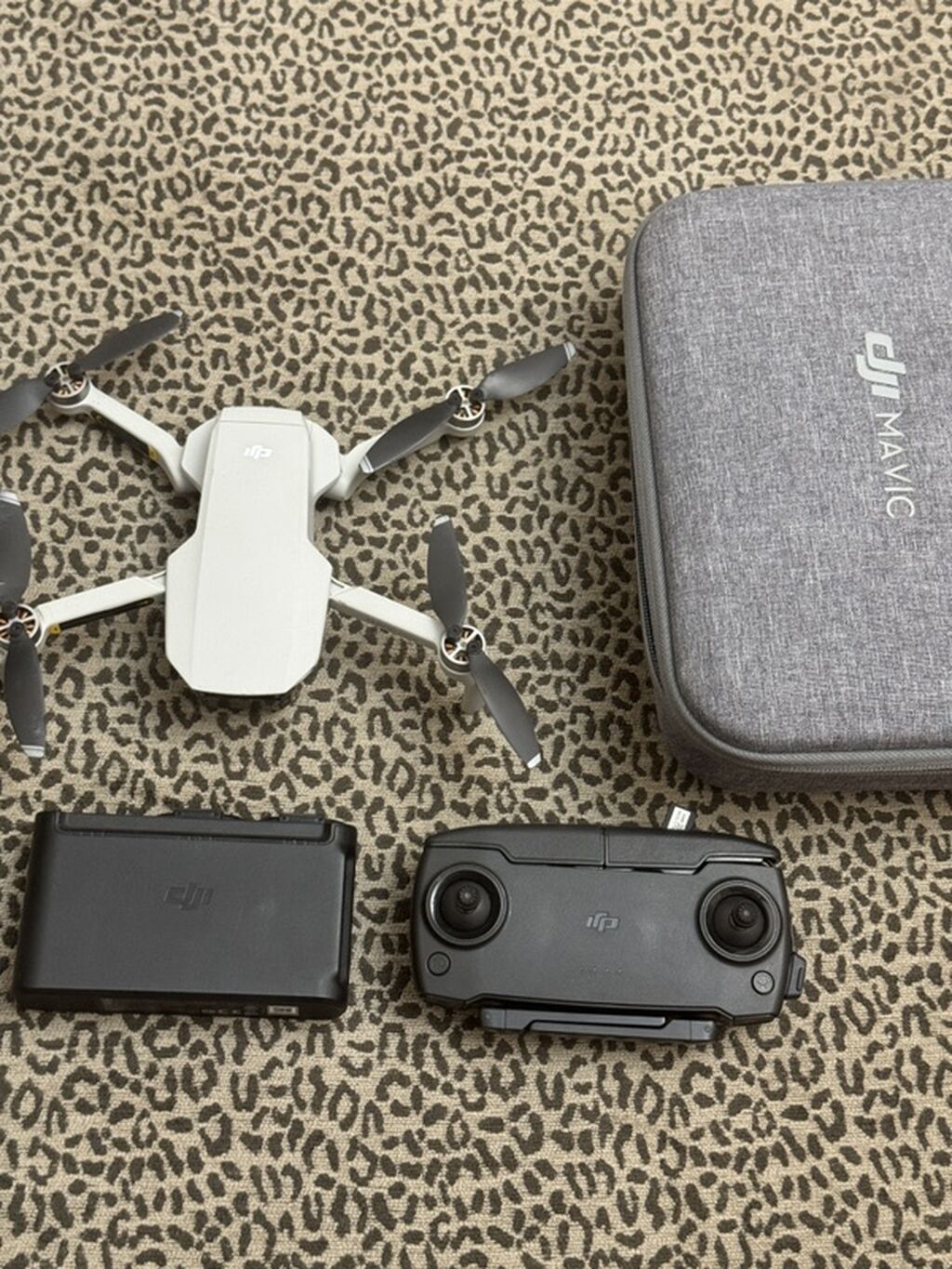 DJI Mavic Mini лёгкий дрон с камерой 2.7K Отличный вариант для тех: фото 1