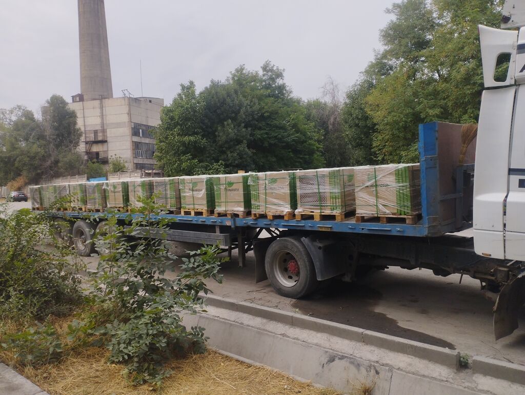 Шаланда полуприцеп фура длинномер контейнеровоз доставка груз: фото 3