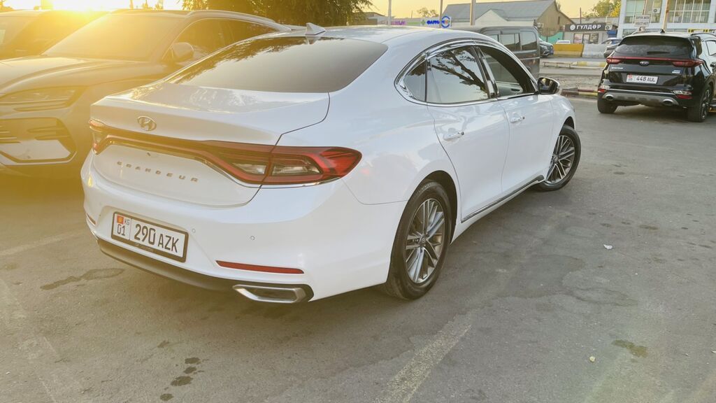 Hyundai Grandeur: 2019 г., 3 л, Автомат, Газ, Седан: фото 2