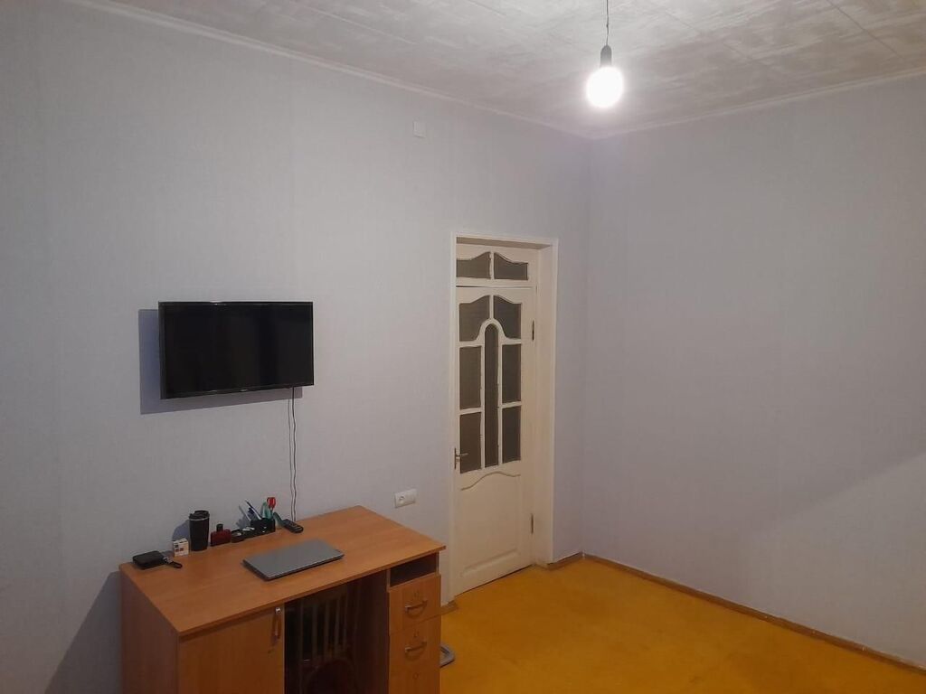 4 otaqlı, 90 kv. m, Kredit yoxdur, Orta təmir