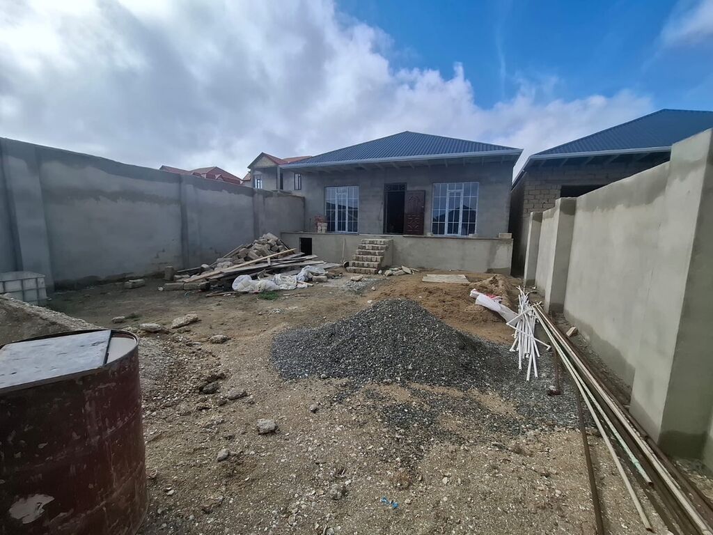 5 otaqlı, 136 kv. m, Kredit yoxdur, Orta təmir
