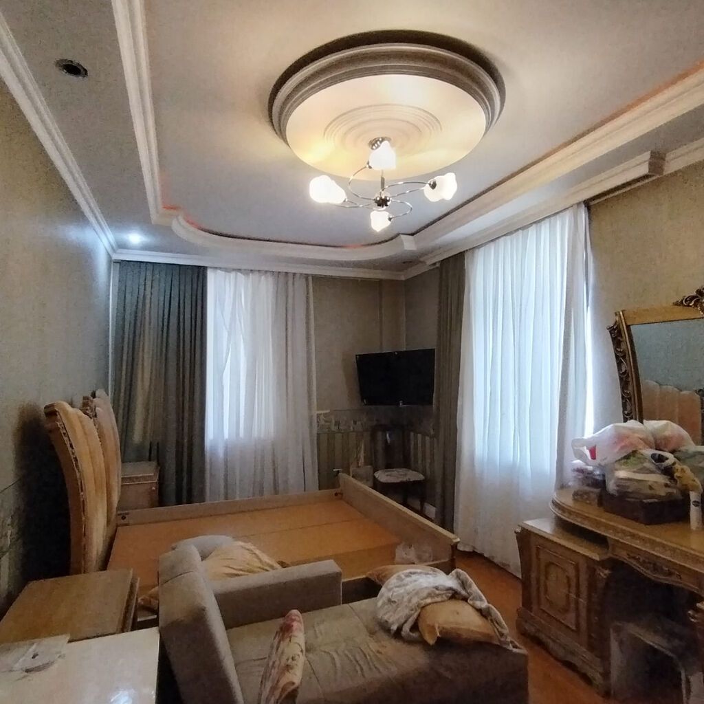 4 otaqlı, Yeni tikili, 167 kv. m