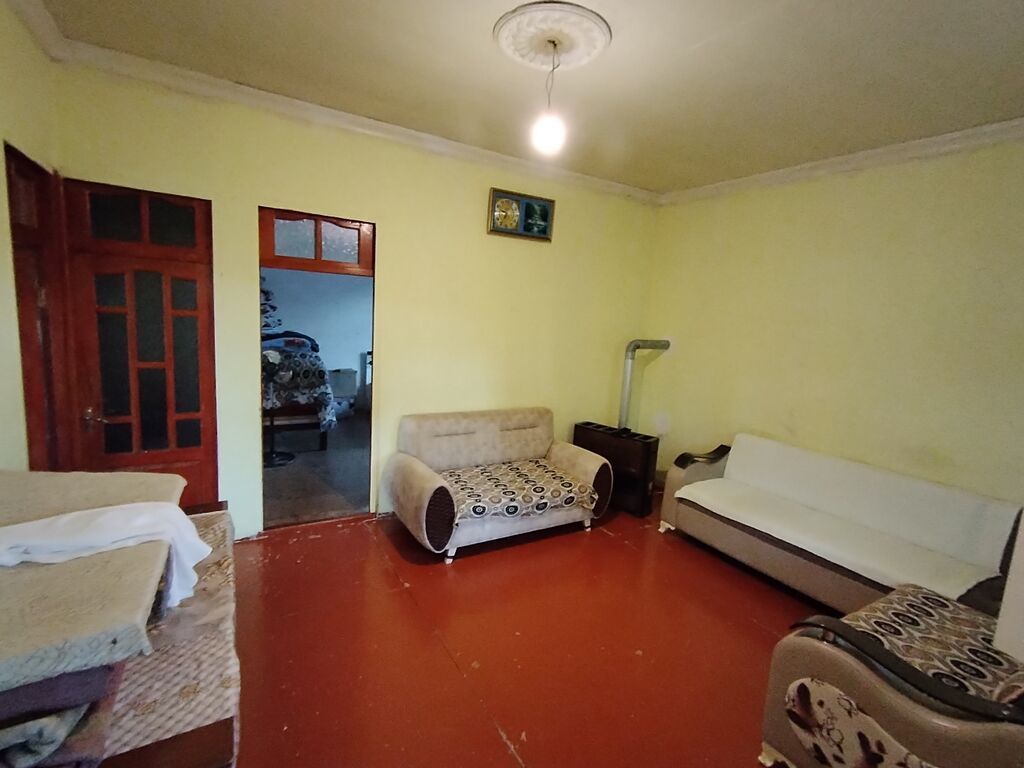 Bakı şəhəri Binəqədi rayonuda Ev satılır 3 otağ 1kuxna Hamam Tualet