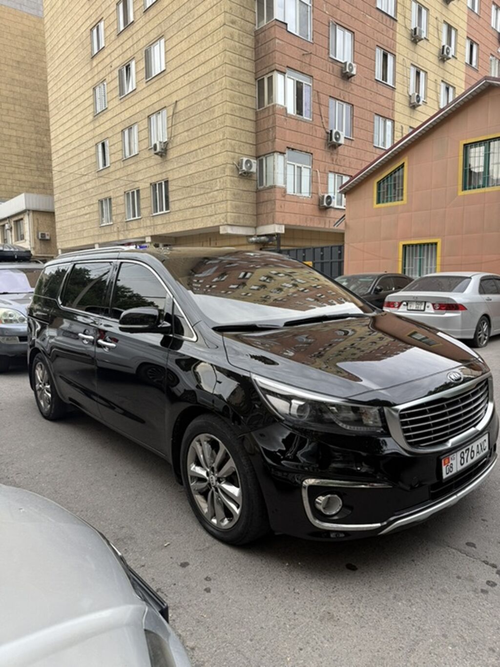 Kia Carnival: 2017 г., 2.2 л, Автомат, Дизель, Минивэн: фото 3