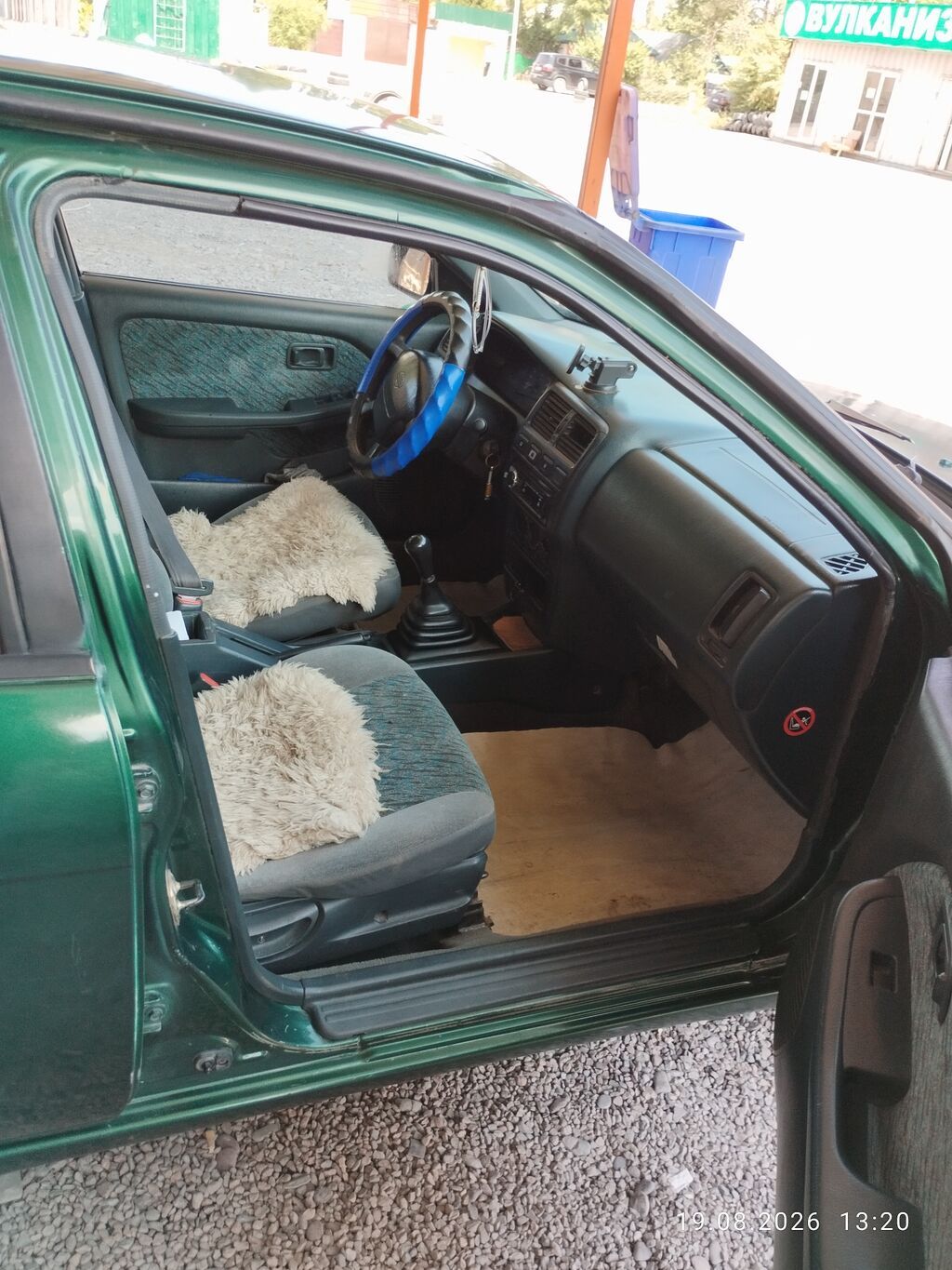 Nissan Almera: 1996 г., 1.6 л, Механика, Бензин, Седан: фото 3