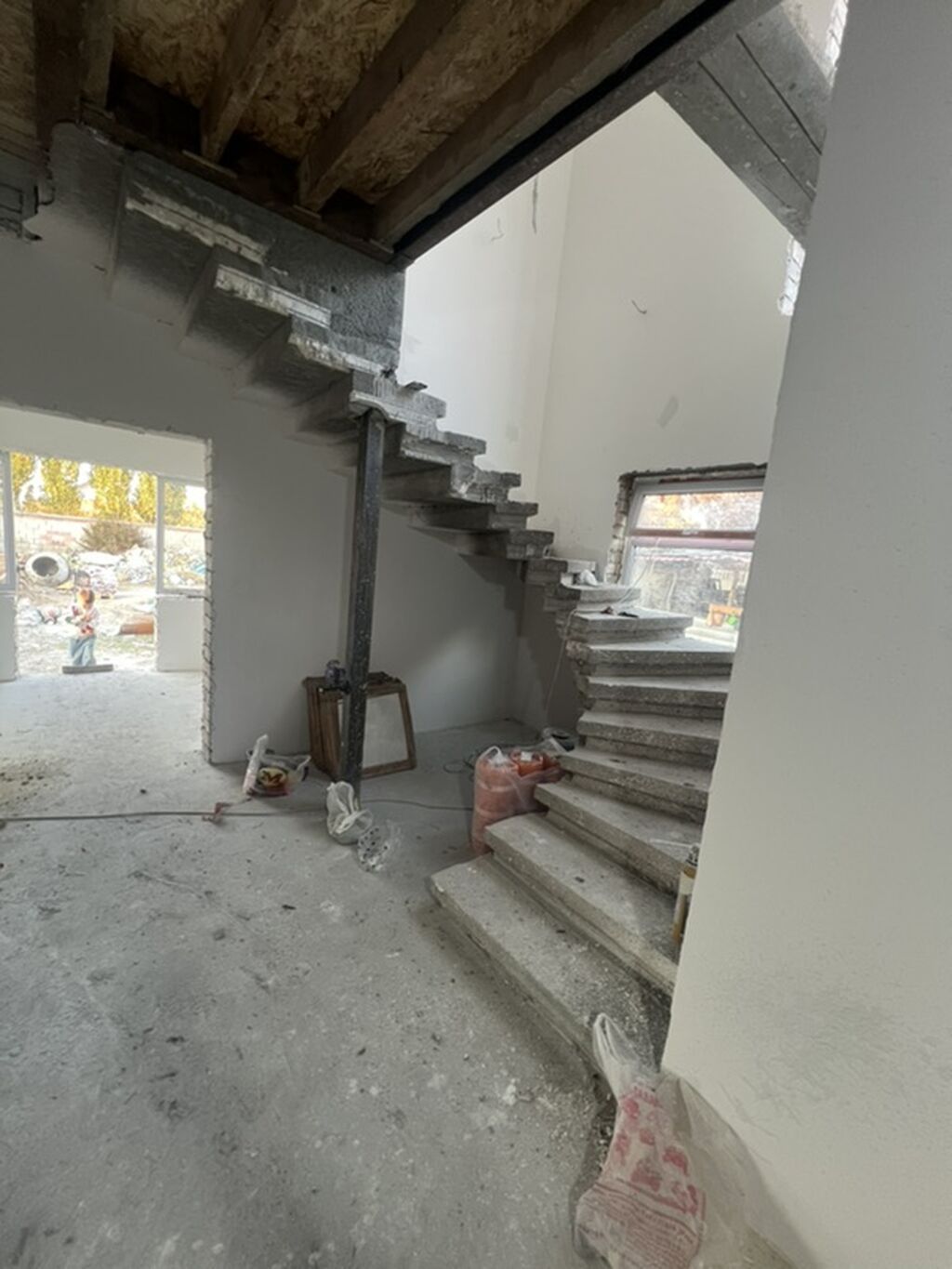 4 комнаты, 170 м², 4 соток, Бишкек, Ак-Босого ж/м Собственник: фото 8