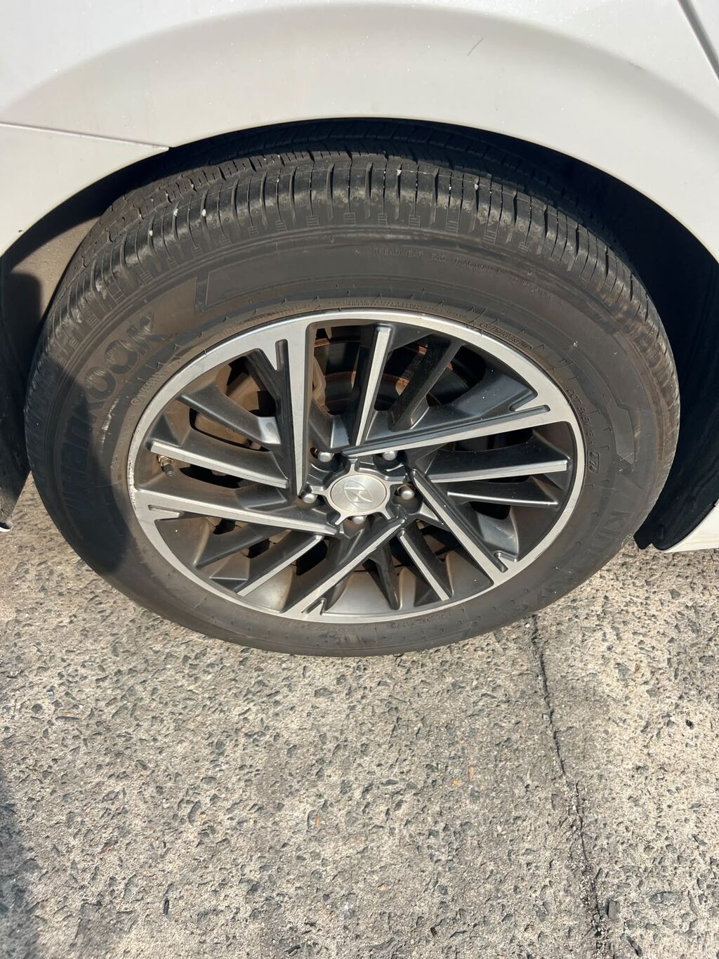 Hyundai Grandeur: 2021 г., 3 л, Автомат, Газ, Хэтчбэк: фото 3