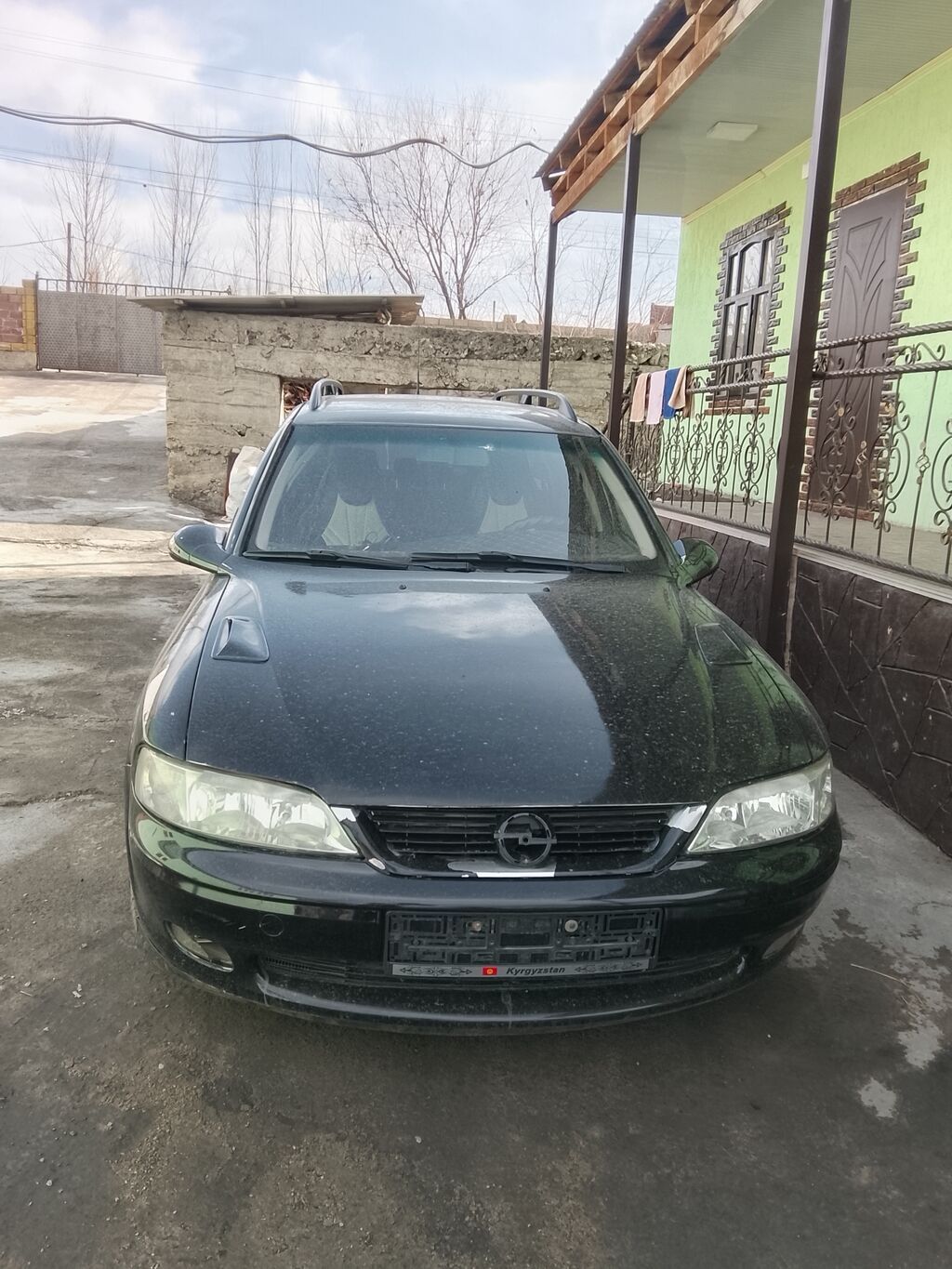 Opel Vectra: 2000 г., 2.5 л, Автомат, Бензин, Универсал: фото 3