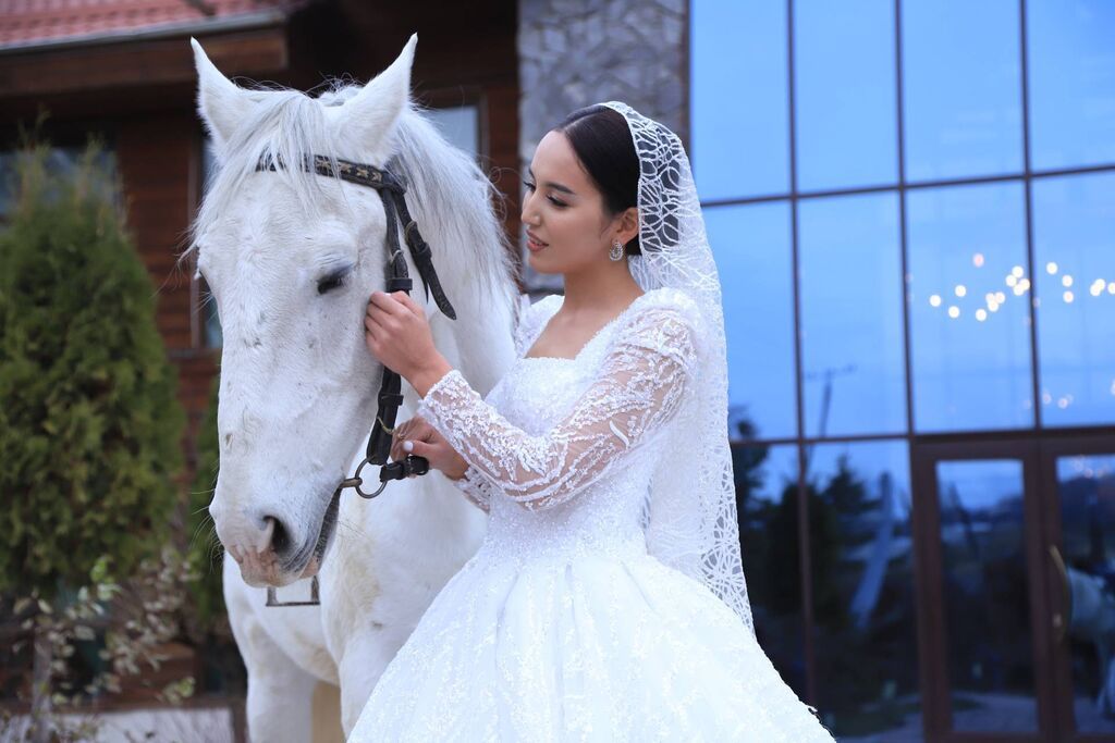 Фотосъёмка | Студия, С выездом | Love story, Видео портреты, Рекламные ролики: фото 5