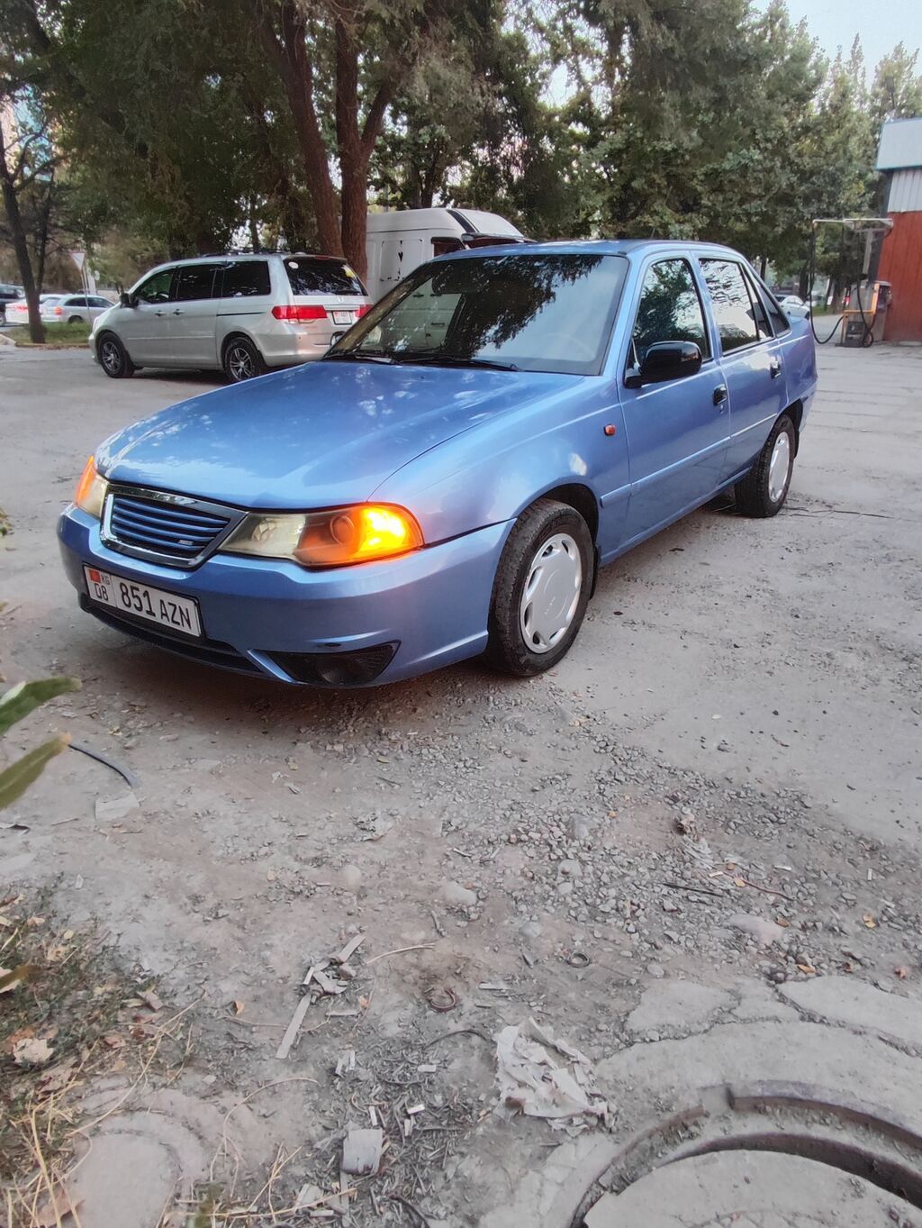 Daewoo Nexia: 2011 г., 1.6 л, Механика, Бензин, Седан: фото 2