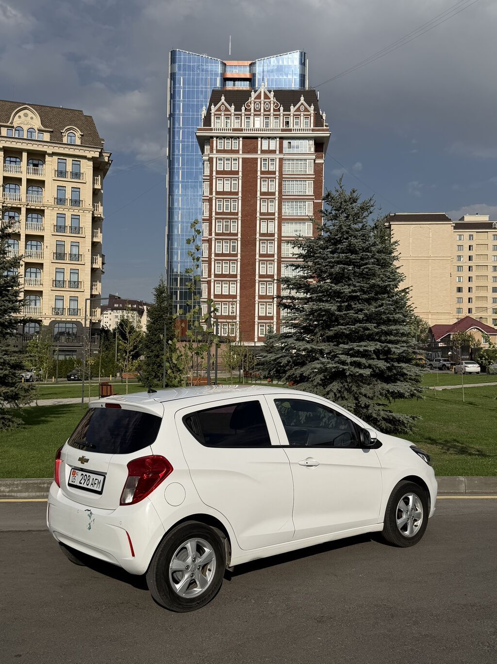 Chevrolet Spark: 2020 г., 1 л, Автомат, Бензин, Хэтчбэк: фото 4