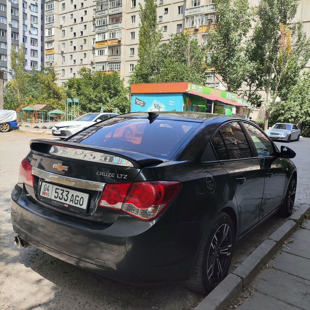 Chevrolet Cruze: 2009 г., 1.6 л, Автомат, Бензин, Седан: фото 5