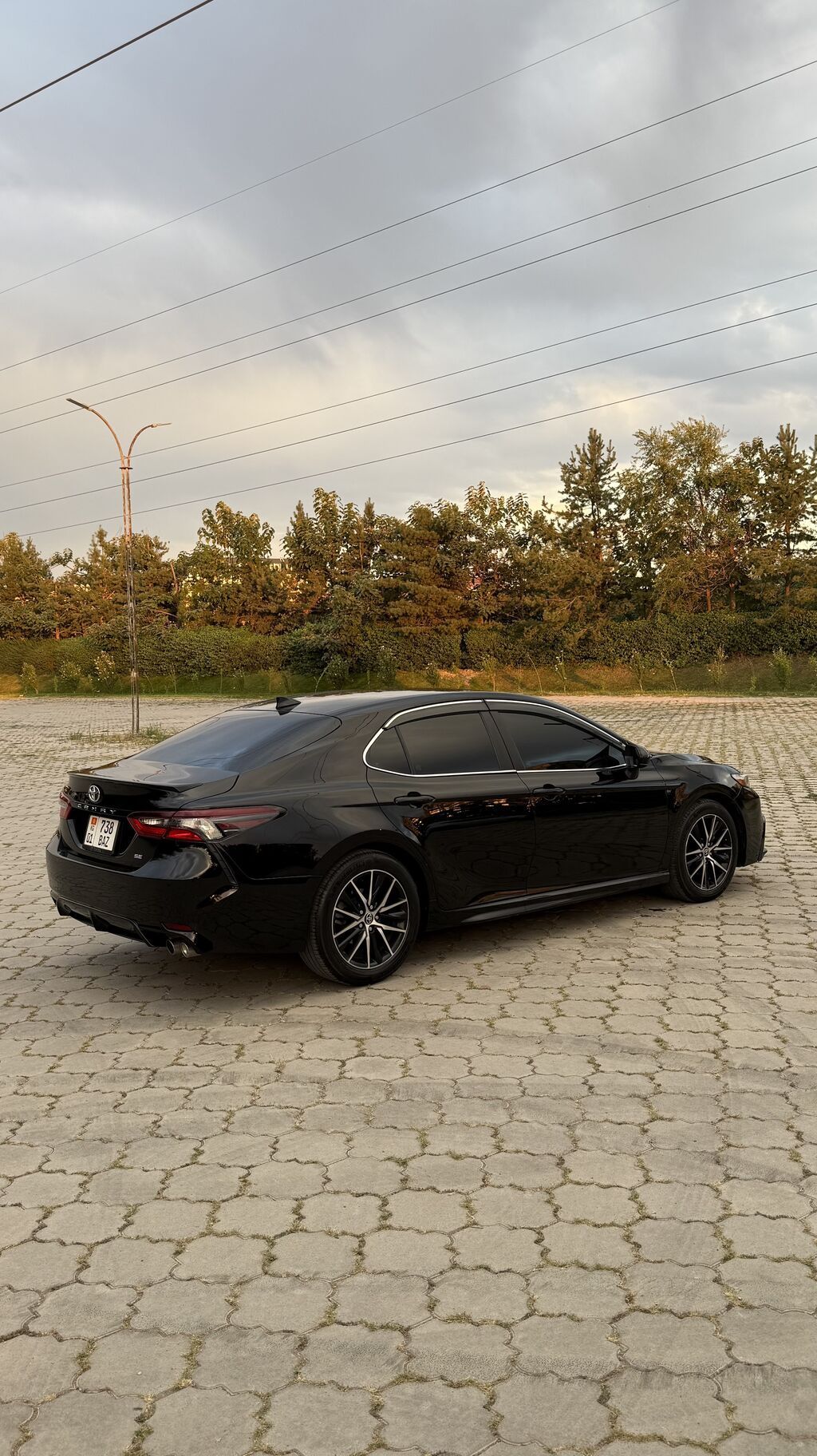 Toyota Camry: 2021 г., 2.5 л, Автомат, Бензин, Седан: фото 4
