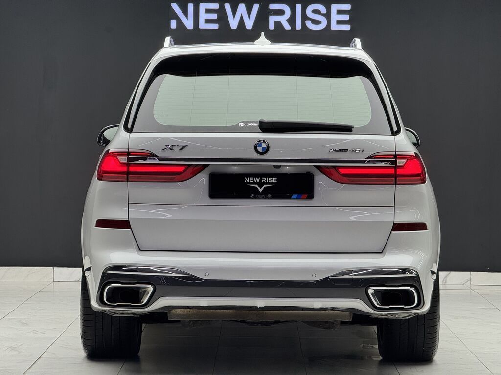 BMW X7: 2020 г., 3 л, Автомат, Бензин, Внедорожник: фото 6