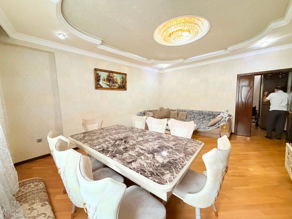 3 otaqlı, Yeni tikili, 95 kv. m