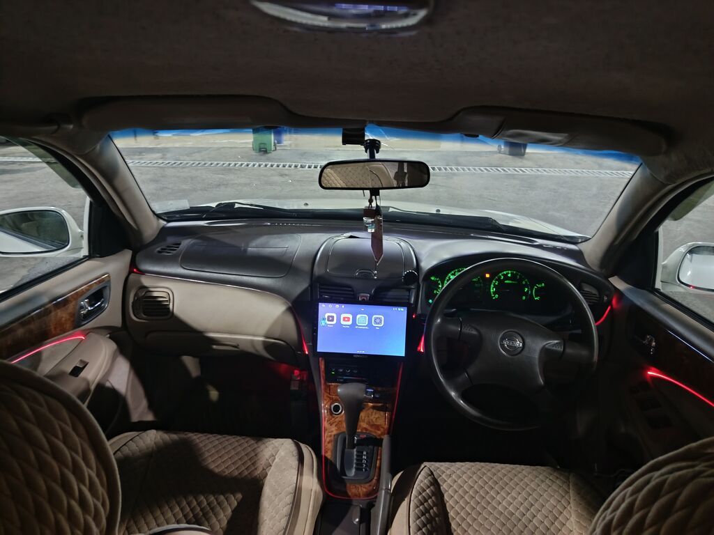 Nissan Sunny: 2001 г., Автомат, Бензин, Седан: фото 5