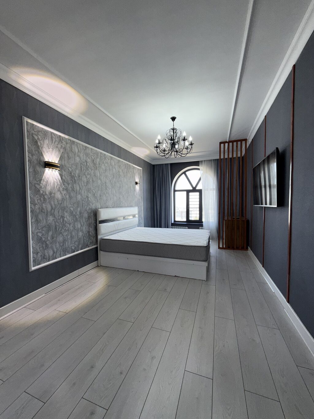 4 комнаты, 140 м², 12 мкр Элитка, 13 этаж, Евроремонт: фото 6